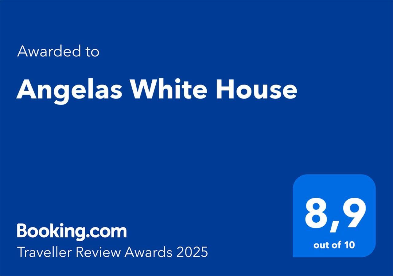 Angelas White House ستامسوند المظهر الخارجي الصورة